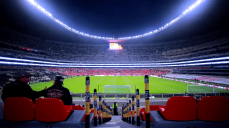 La Tabla del Clausura 2026 se Aprieta: Chivas Lidera Tras la Jornada 14 de la Liga MX