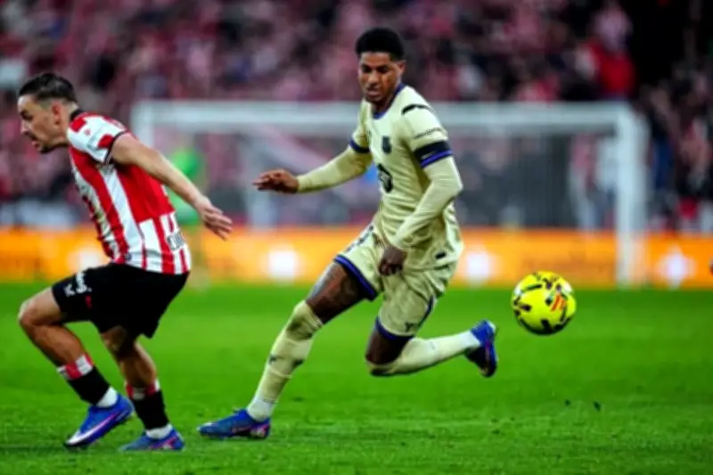 Lesión de Raphinha abre puerta a Marcus Rashford en la Selección Brasileña