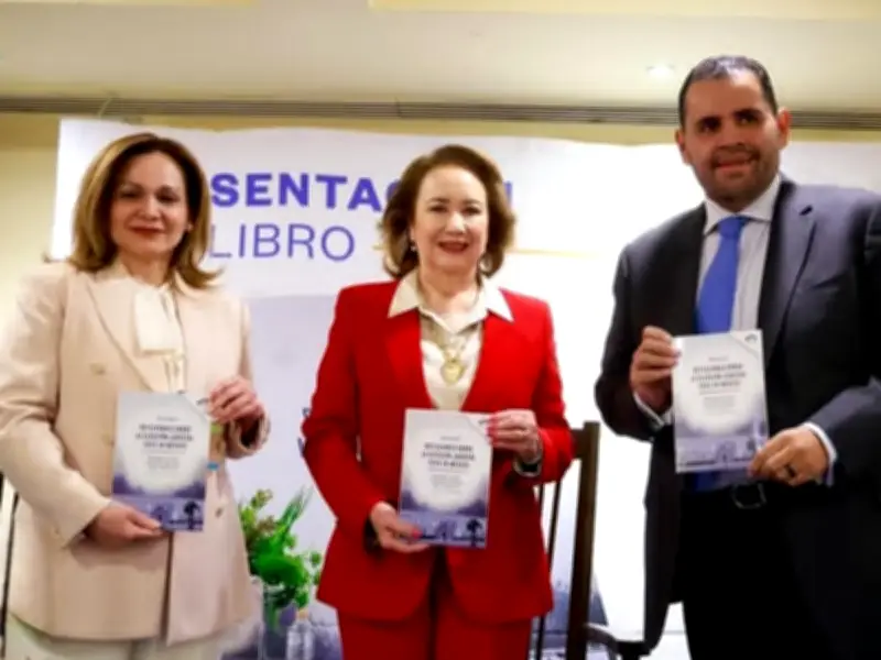 Libro analiza histórica elección judicial de 2025 y alerta sobre desafíos para 2027