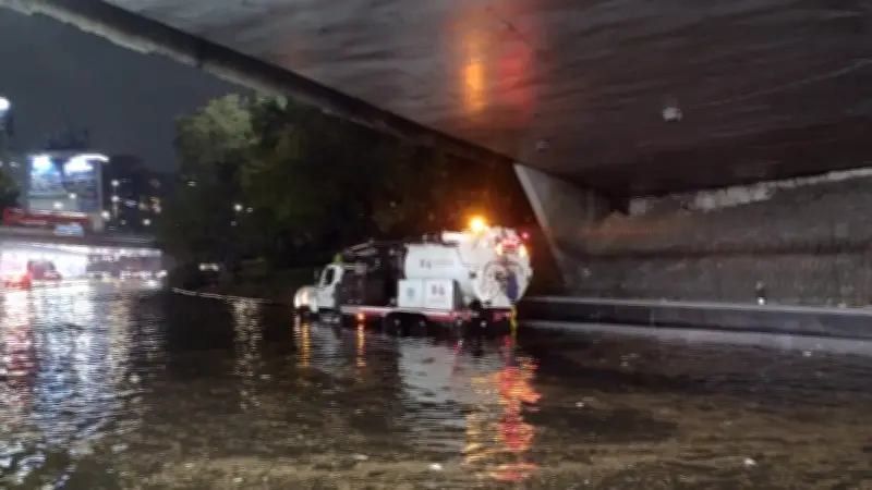 Lluvias y granizo causan 34 inundaciones en CDMX; Cuauhtémoc y GAM son las más perjudicadas