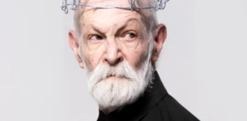 Luis de Tavira, a sus 77 años, encarna la locura y sabiduría del 'Rey Lear' de Shakespeare