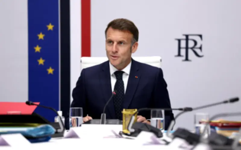 Macron Presiona por Inclusión de Líbano en Tregua EU-Irán para una Paz Duradera en Medio Oriente