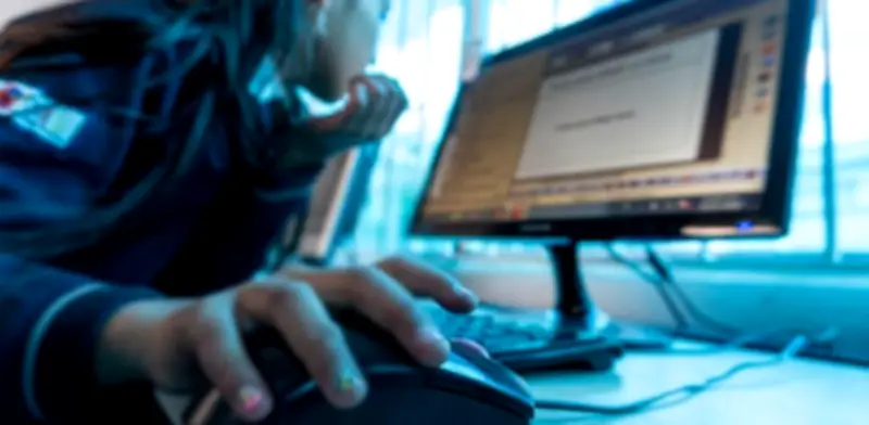 Maestra de Tamaulipas condenada por ciberacoso contra madre y sus hijos menores