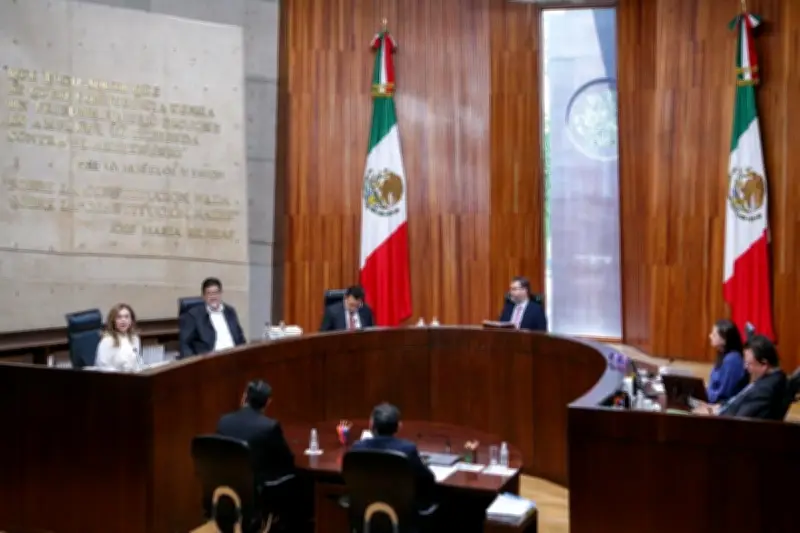 Magistrados del TEPJF confrontan a su presidente por irregularidad en sesión