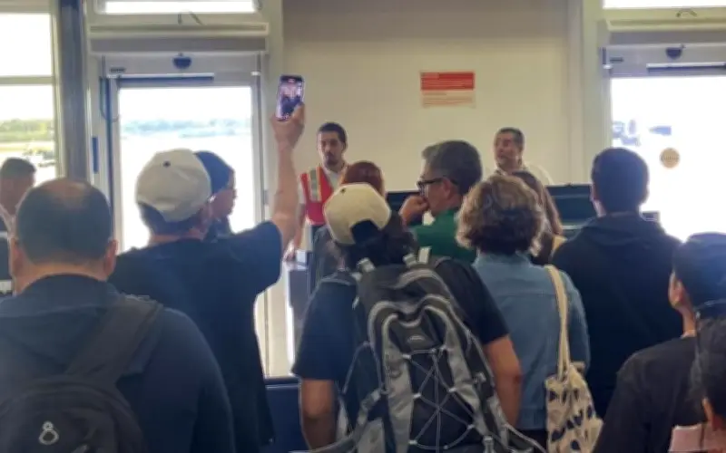 Magnicharters suspende operaciones por dos semanas dejando pasajeros varados en aeropuertos