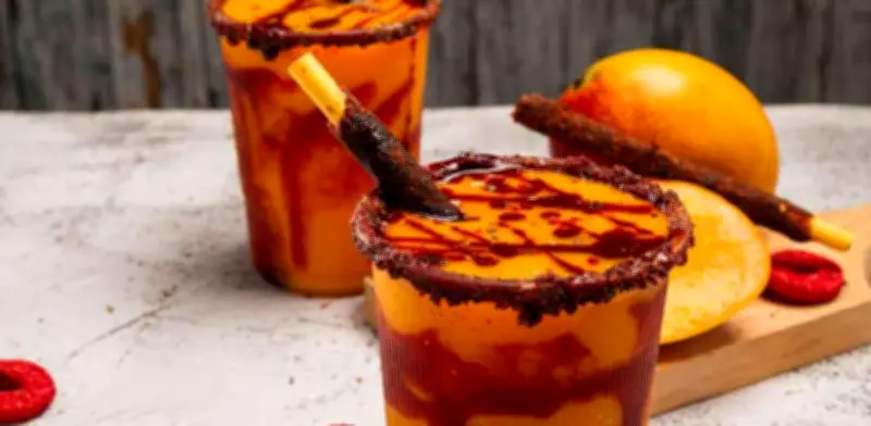 Mangonada Casera: Receta Tradicional Mexicana para Enfrentar el Calor
