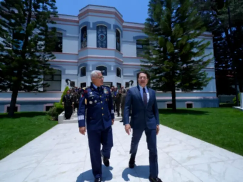 Mario Delgado: más de 367 mil nuevos espacios educativos en media superior y superior