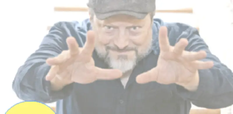 Martín Solares desentraña el arte de la ficción en 'El fantasma de las novelas'