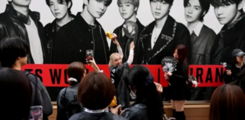 Mejores duetos de BTS con artistas famosos: De Coldplay a Nicki Minaj