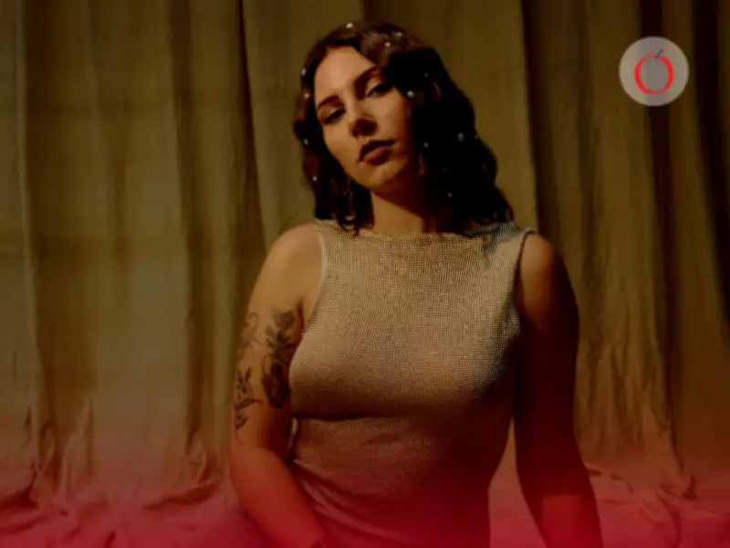 MISS C-LINE conquista México con su neo-soul alternativo y conexión emocional