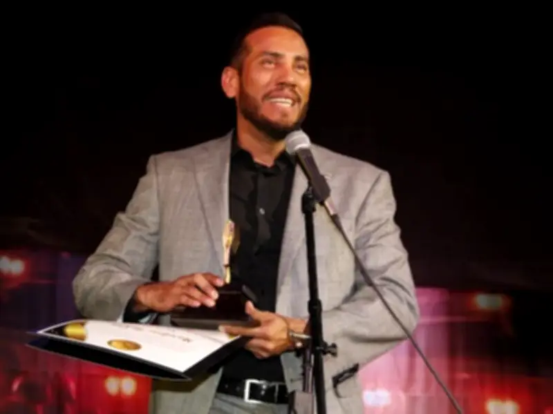 Modesto Magallanes: De abogado a productor teatral premiado con el Micrófono de Oro