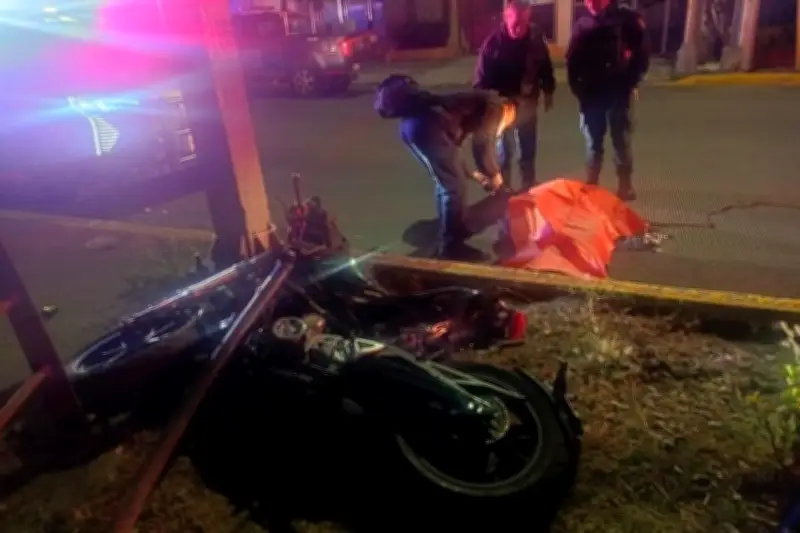 Motociclista pierde la vida tras violento choque en vialidad de Naucalpan