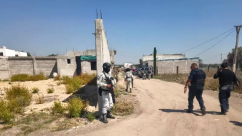 Mueren 4 huachicoleros atrapados en túnel en Acolman, Edomex