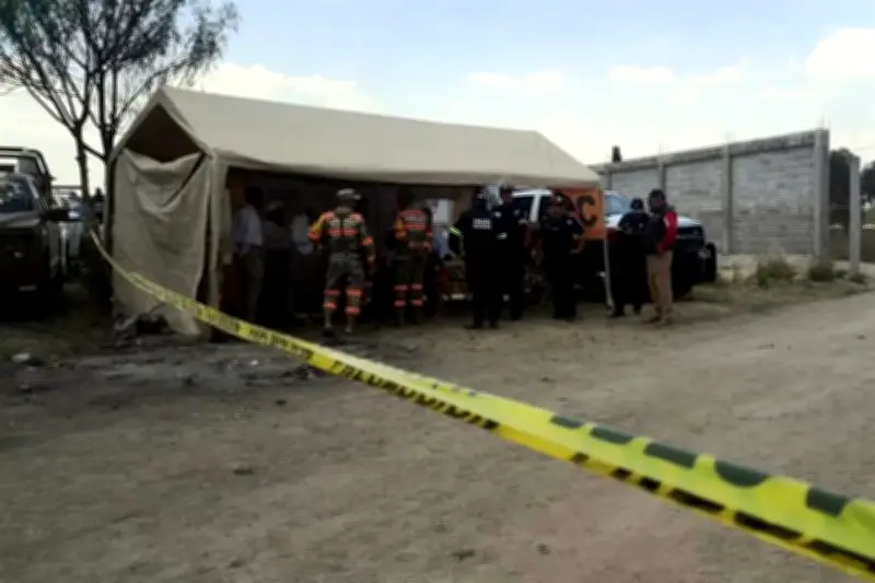 Mueren 4 huachicoleros en derrumbe de túnel en Acolman