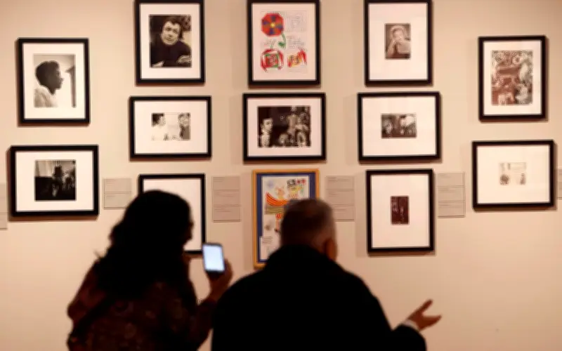 Museo del Estanquillo rinde homenaje a Elena Poniatowska con exposición de su archivo personal