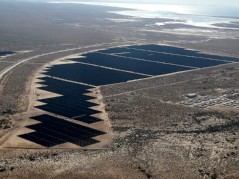 México Acelera Transición Verde con Puerto Peñasco Mientras Crisis en Ormuz Eleva Costos Energéticos