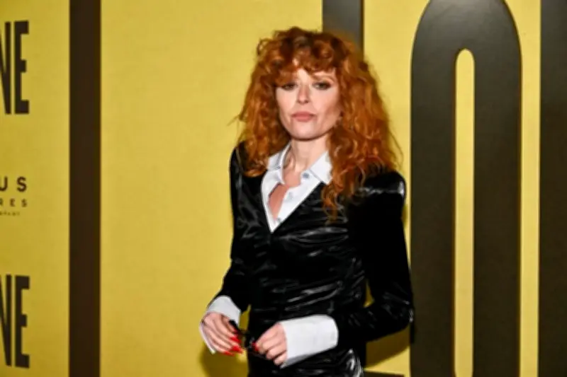 Natasha Lyonne afirma que ICE la detuvo; gobierno mexicano niega el incidente