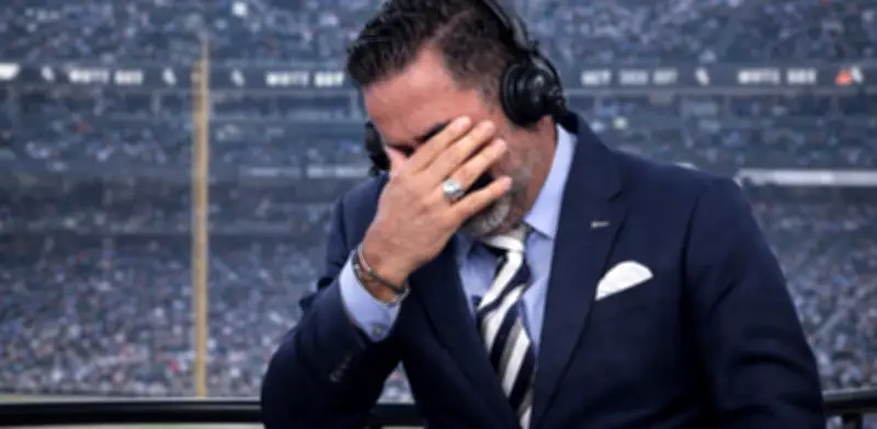 Ozzie Guillén llora al enterarse que los Medias Blancas retirarán su número 13