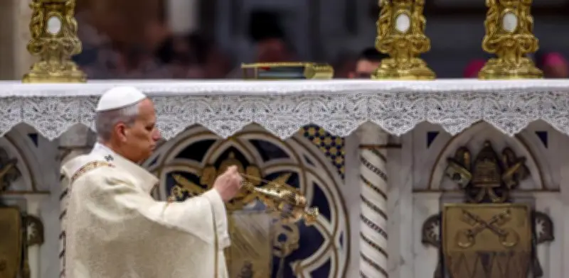 Papa León XIV celebra su primera Pascua en medio de conflictos en Medio Oriente