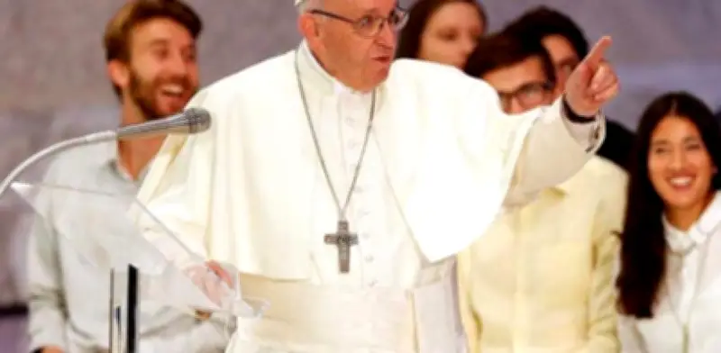 Papa León XIV honra legado de Francisco en primer aniversario luctuoso