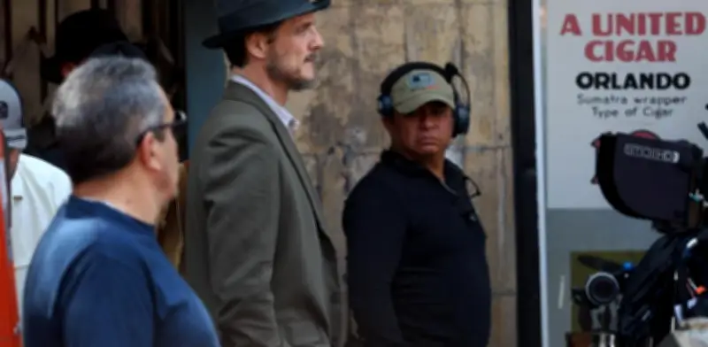 Pedro Pascal filma 'De Noche' en el Centro Histórico de la CDMX