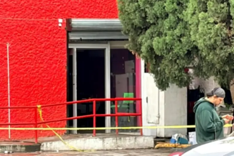 Pistolero asesina a cliente en restaurante de Guadalupe, Nuevo León