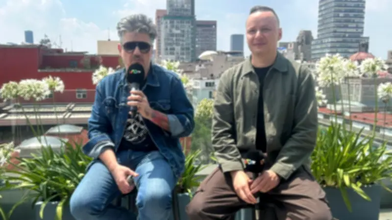 Plastilina Mosh anuncia concierto especial en el Pepsi Center con piano y nuevas canciones