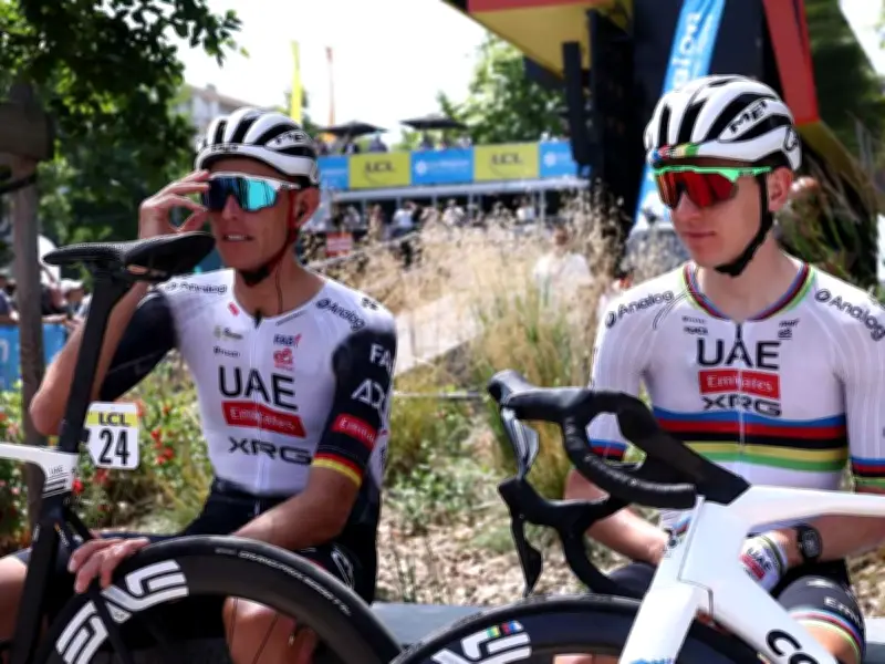 Pogacar busca su tercer Tour de Flandes con Politt como apoyo clave en UAE Emirates