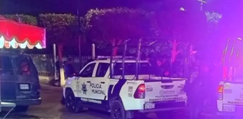 Policías rescatan a dos presuntos delincuentes de linchamiento en Actopan, Hidalgo