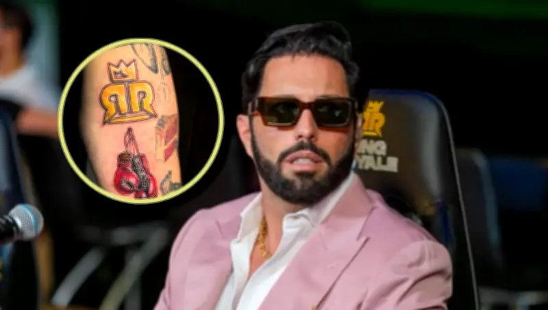 Poncho de Nigris se tatúa logo de Ring Royale y confirma segunda edición del evento