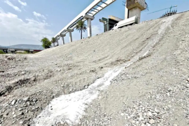 Preparan informe sobre afectaciones por obras de la Línea 4 del Metro en Nuevo León