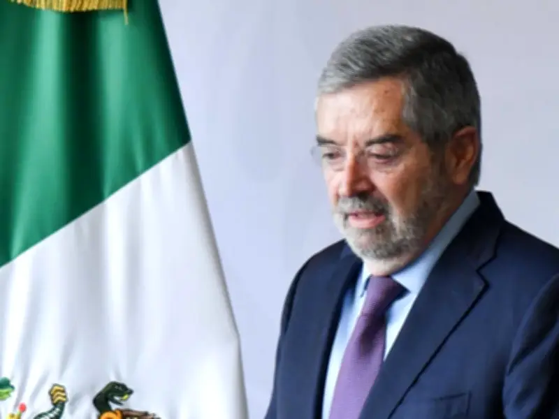 PRI critica gestión de De la Fuente como canciller: 'Irrelevante y prescindible'