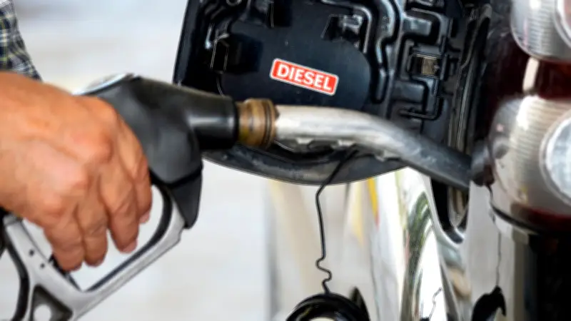 Profeco reporta precio del diésel en 28.50 pesos; sólo Baja California baja de 28 pesos según GasGas