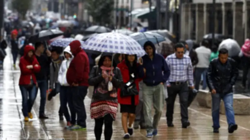 Pronóstico del clima en Querétaro: chubascos, tormentas eléctricas y calor intenso
