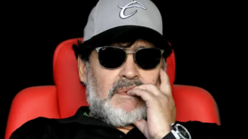 Psicólogo revela trastorno bipolar y narcisista en Maradona durante juicio