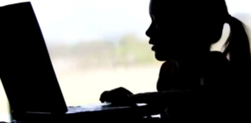 PVEM impulsa tipificar penalmente el 'grooming' para proteger a menores en redes