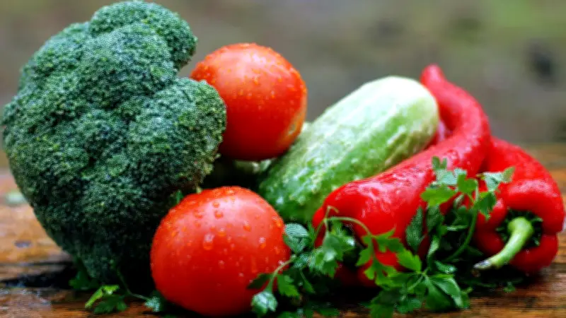 Qué comer en ola de calor: alimentos frescos para evitar infecciones y deshidratación