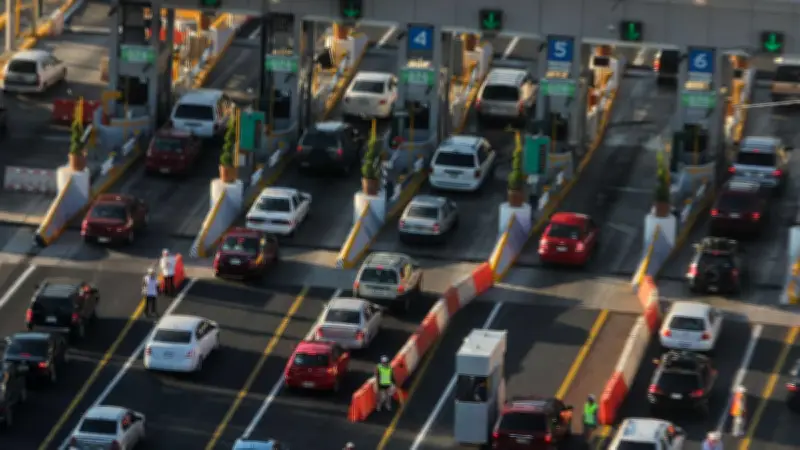 Regreso de Semana Santa: Autopistas Saturadas y Recomendaciones de Tránsito