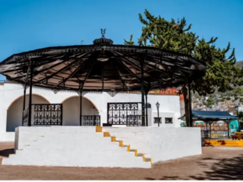 Rehabilitación del Jardín del Arte de Pachuca genera polémica por tonos neutros