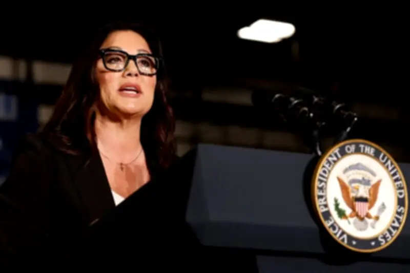 Renuncia la Secretaria del Trabajo de Trump tras escándalo de Epstein