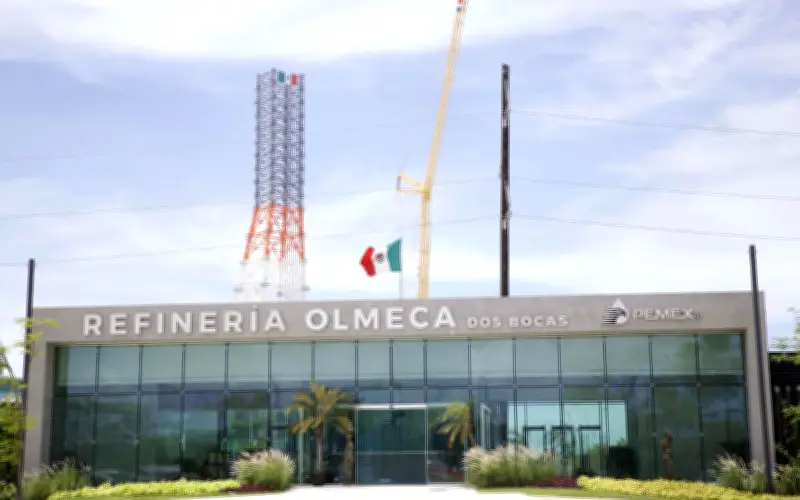 Reportan Presunta Fuga de Gas en la Refinería Olmeca de Pemex en Tabasco