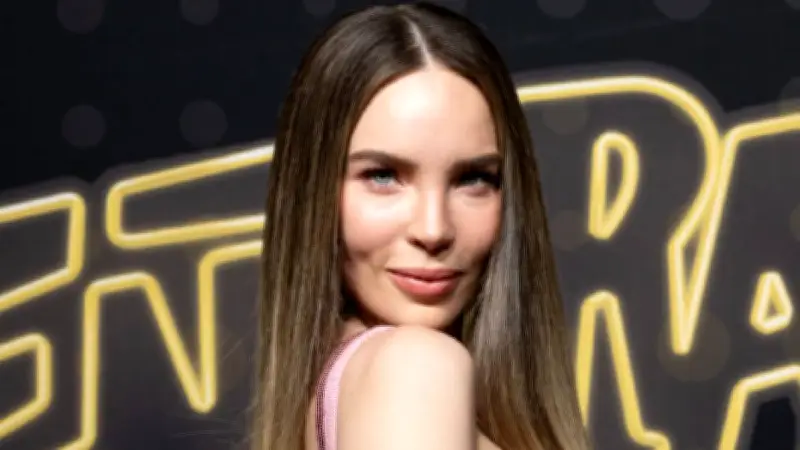 Ricardo Salinas Pliego y supuesto novio de Belinda libran guerra de insultos en X por Cablebús de Puebla