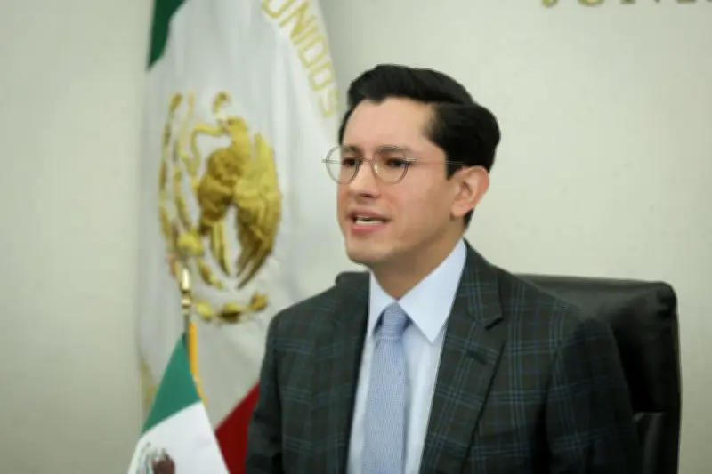 Roberto Velasco ratificado como canciller; cuestiona informe de ONU sobre desapariciones forzadas