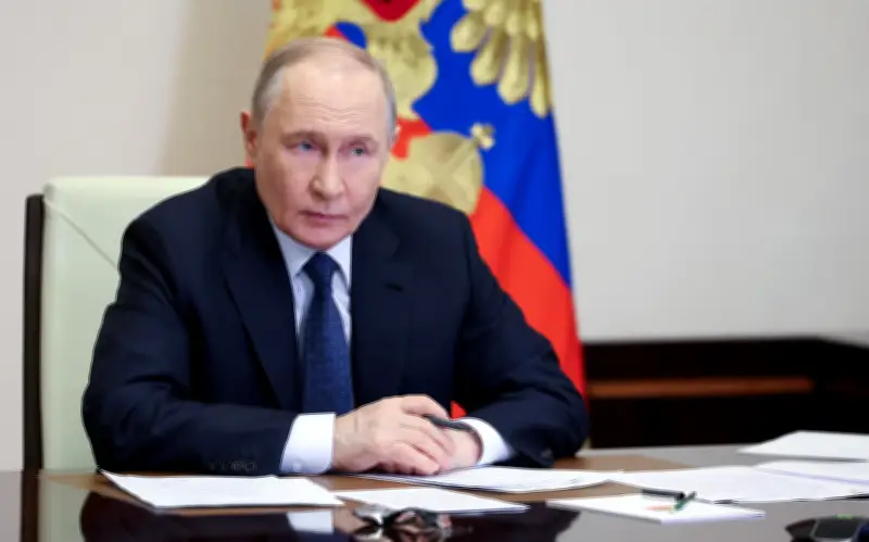 Rusia decreta tregua unilateral en Ucrania por Pascua ortodoxa, pero advierte sobre posibles provocaciones