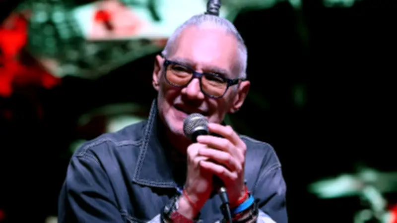 Sabo Romo de Caifanes aboga por la eutanasia y muerte digna en México tras testimonio personal