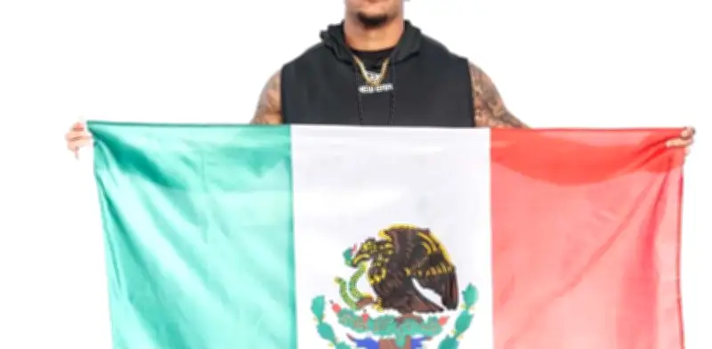 Sangre Mexicana en el Super Bowl LX: Las Historias de Arroyo y Love