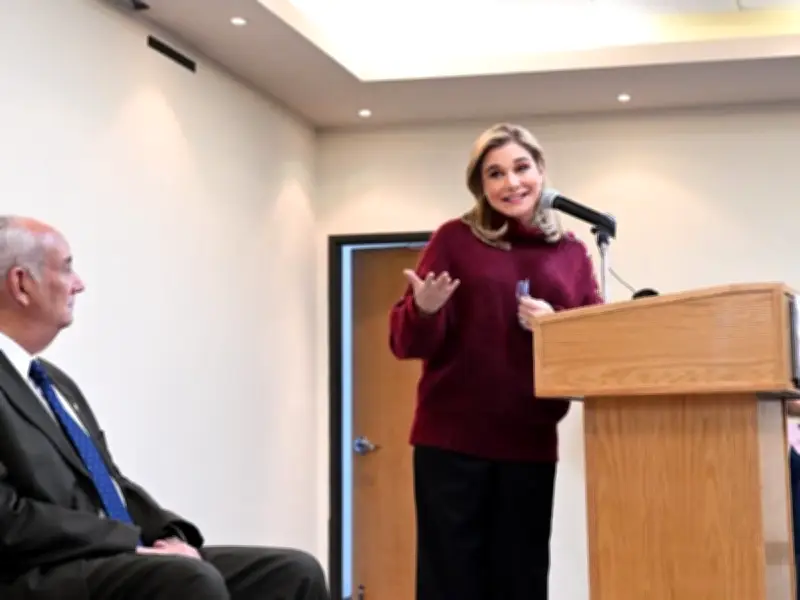 Senado cita a gobernadora de Chihuahua por presencia de agentes de la CIA en operativos