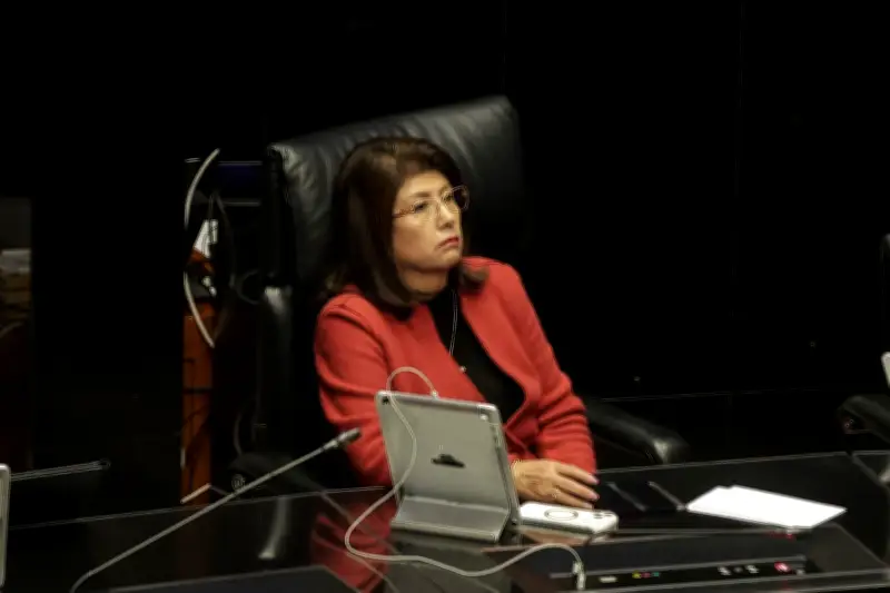 Senadora de Morena admite haber ordenado sacrificio de 10 mil perros en Tecámac