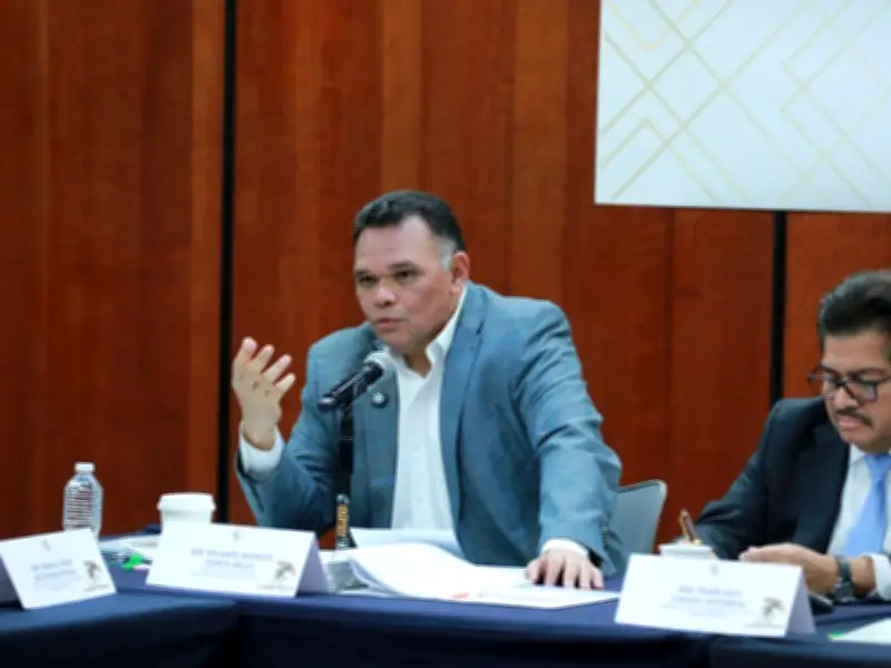 Senadores opositores critican nueva ley de infraestructura por falta de transparencia y certeza jurídica