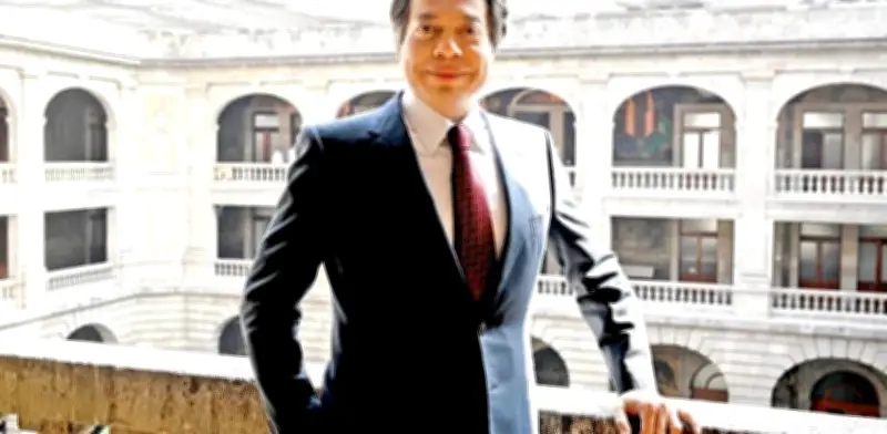 SEP convoca a estudiantes de secundaria a registrarse en 'Mi derecho, mi lugar'